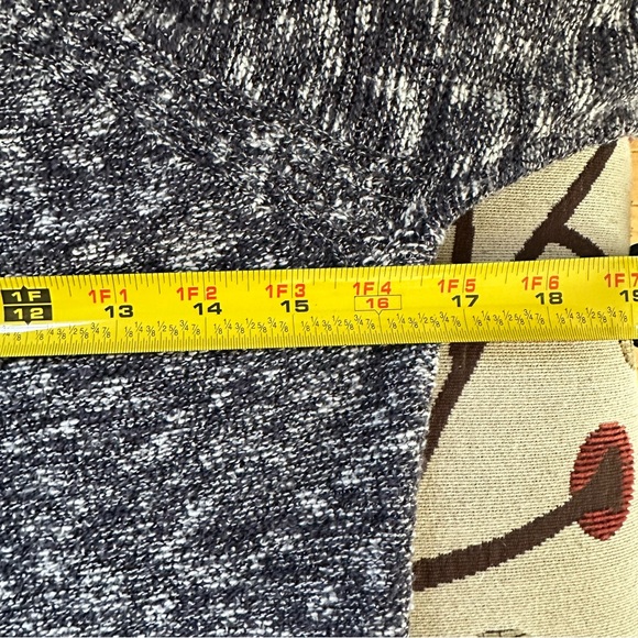 Lou & Grey Lightweight Woven Sweater size XS - Picture 3 of 9